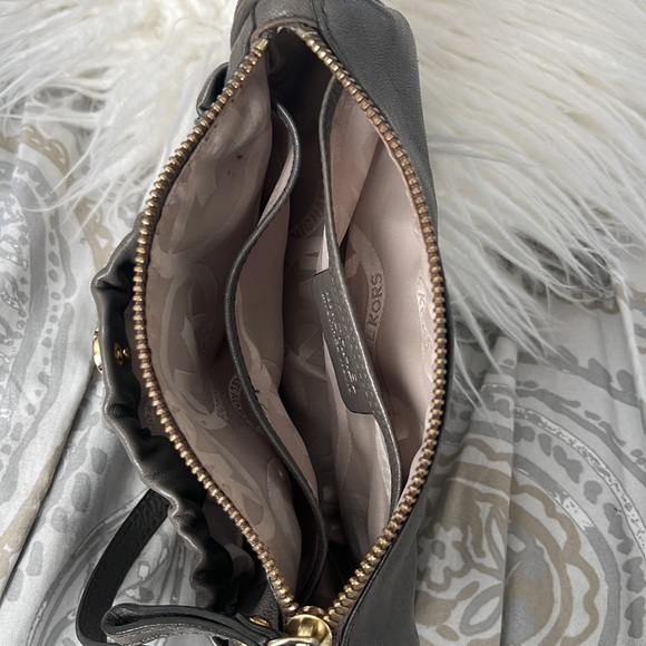 Michael Kors Mini Leather Bag - Picture 13 of 14